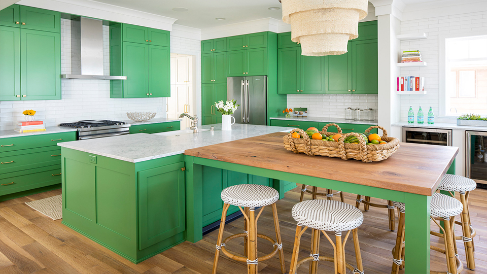 Màu xanh lá cây được dùng làm tông màu chủ đạo. Sử dụng khá linh hoạt trong các chi tiết nội thất, phù hợp với tất cả các phòng